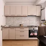 Apartamento Smart Living Plaza Bucareste