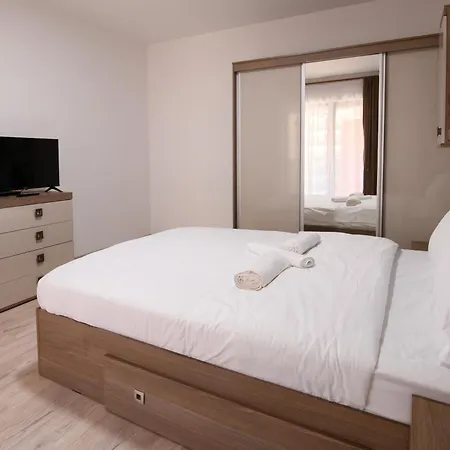 Apartament Smart Living Plaza