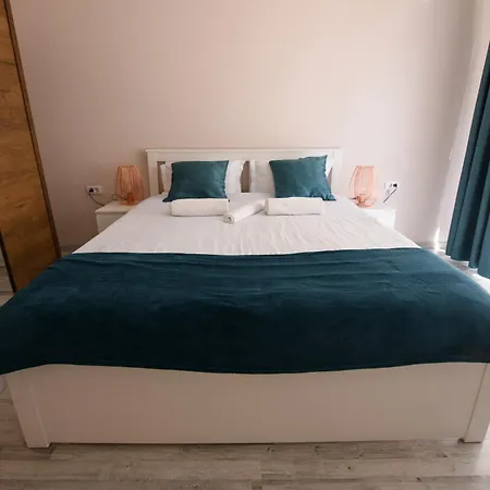 Smart Living Plaza * Bukareszt