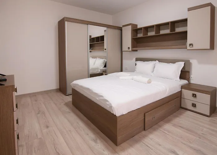 Smart Living Plaza *