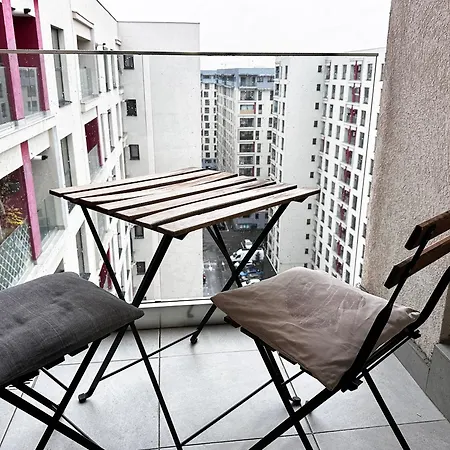 Smart Living Plaza Apartman