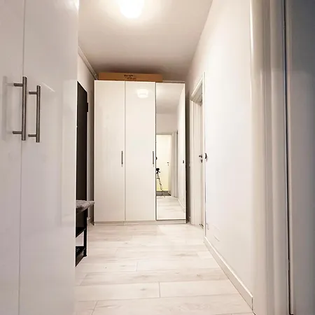 Daire Smart Living Plaza Bükreş